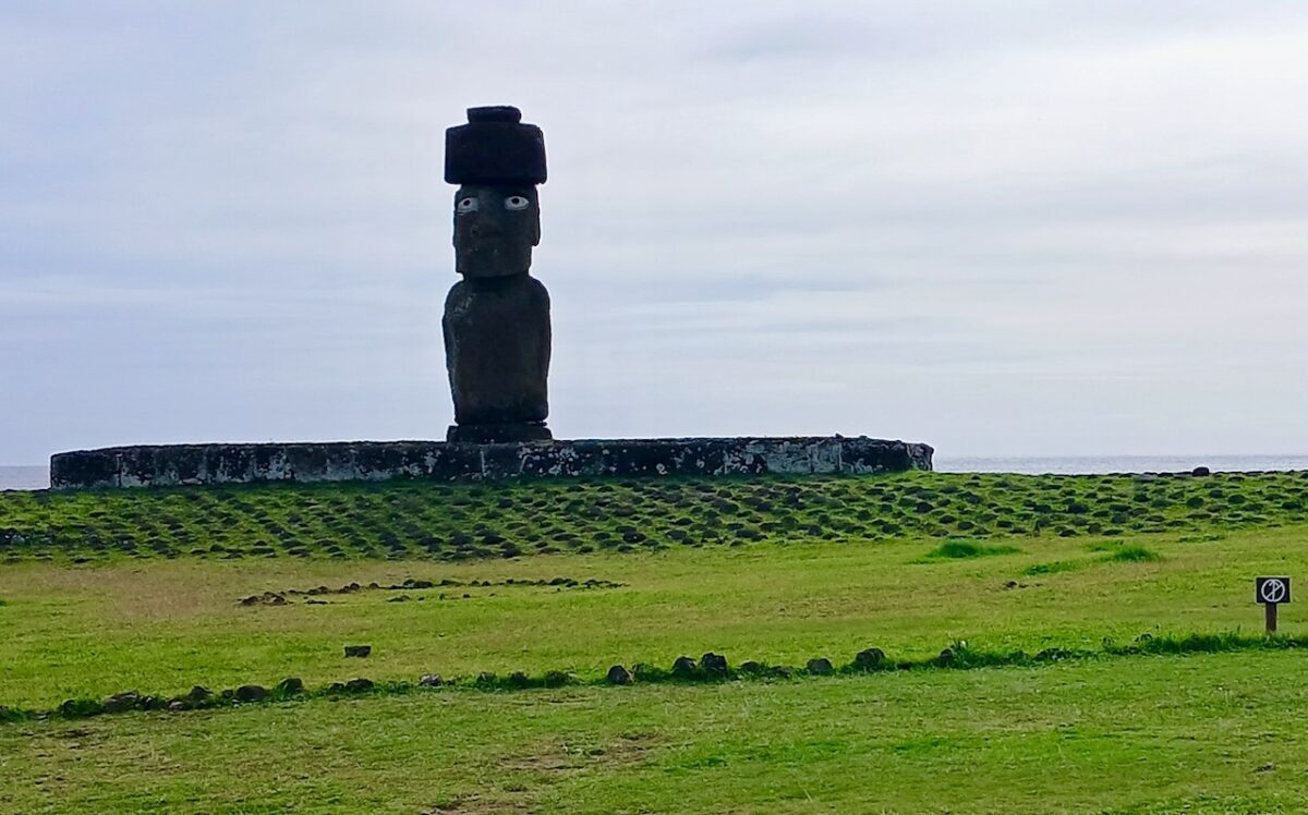 20240827 154642 1200x748 - World Traveler Tab Gilbert of Birmingham, Alabama, Makes it to Easter Island